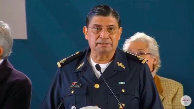 Luis Cresencio Sandoval. Participación de militares en robo de combustible.