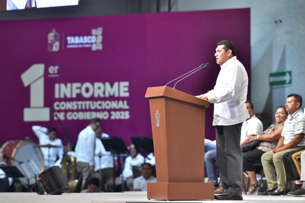 Javier May rinde Primer Informe Constitucional.