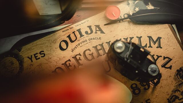 Amazon vende una ouija cristiana