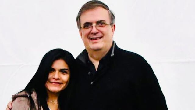 Funcionaria de la CDMX denuncia que le piden renuncia por simpatizar con Marcelo Ebrard