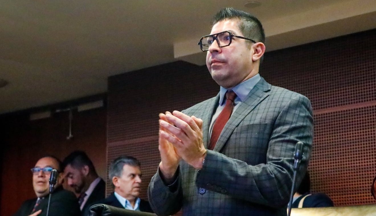 Armando Ayala, senador de Morena