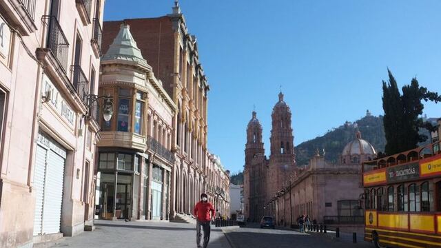 Las calles de Zacatecas lucen semivacías por la emergencia sanitaria