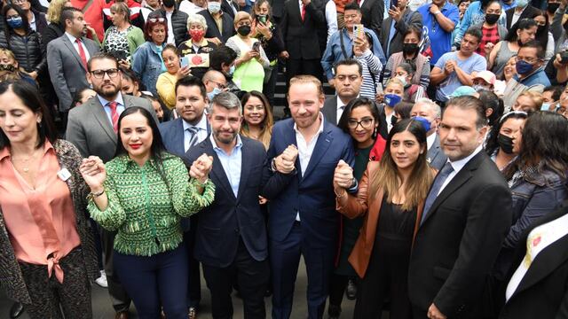 Alcaldes de oposición