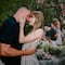Taylor Swift se compromete con Travis Kelce y lo anunciaron con una bonita foto