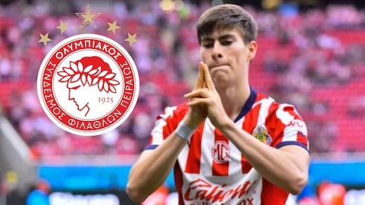 Es oficial: Hormiga González deja Chivas y ficha por Olympiacos por 12 mdd