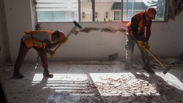 Trabajos de reconstrucción en CDMX. Ínfimo gasto.