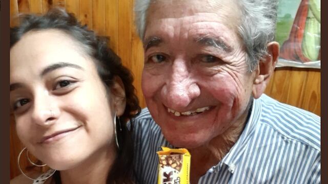 Aldana Rufino y su abuelo.