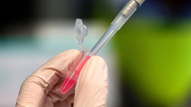 Ensayo clínico en laboratorio