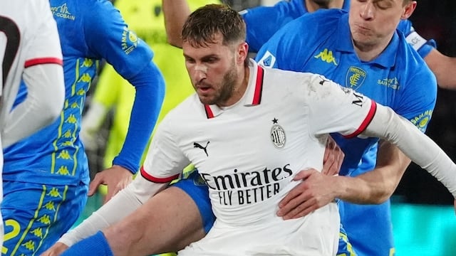 Inter vs AC Milan: ¿Cuándo y dónde ver a Santiago Giménez en la semifinal de la Copa de Italia?