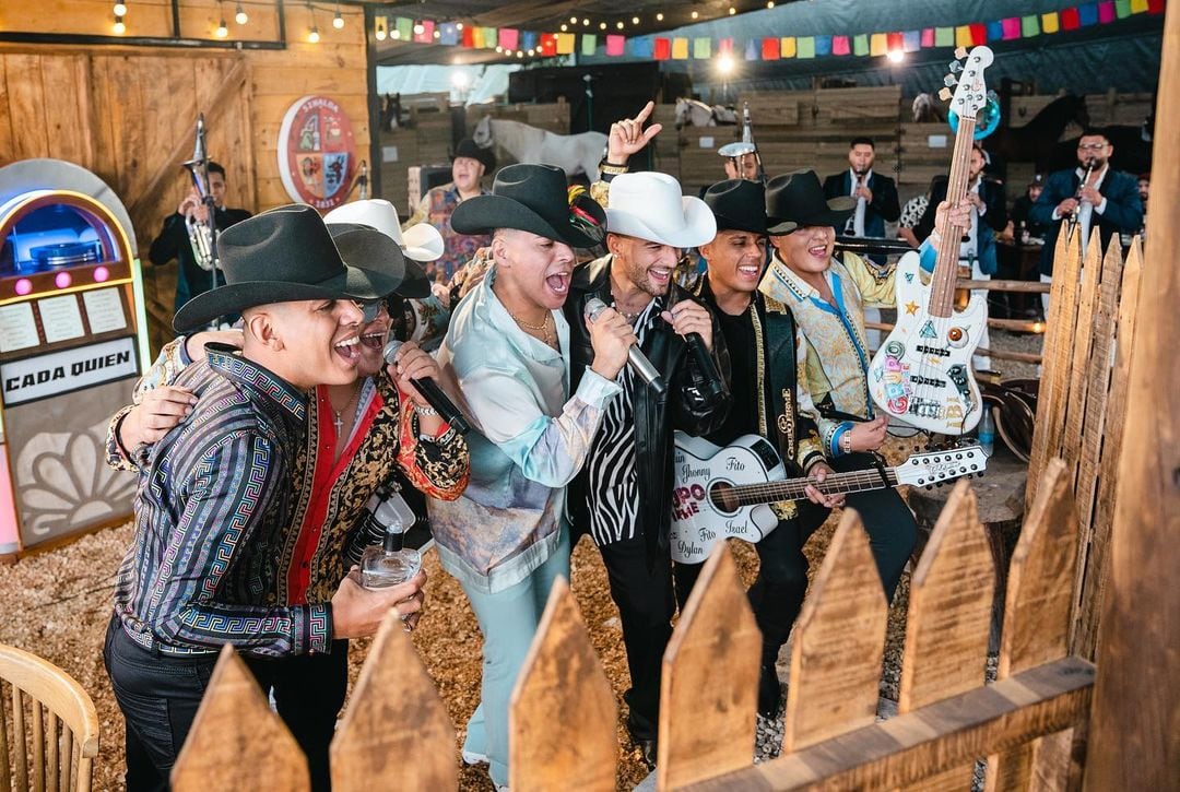 Grupo Firme y Maluma