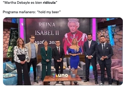 Memes Martha Debayle y la muerte de la reina Isabel II