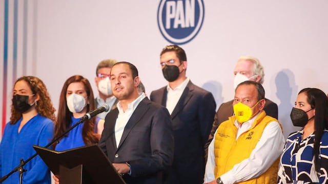 Dirigentes del PRI, PAN, PRD