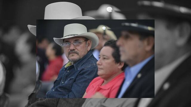 En una reunión con Manuel Bartlett, Layda Sansores, Javier Corral, Ernesto Ruffo, Angélica de la Peña y Alejandro Encinas, el michoacano señaló que tanto él como su familia han recibido amenazas de muerte de manera frecuente.