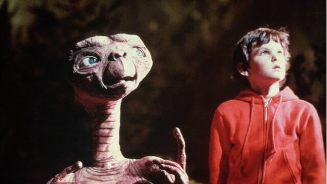 Escena de la película E.T.