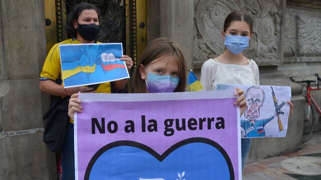 Protesta de ucranianos en la CDMX