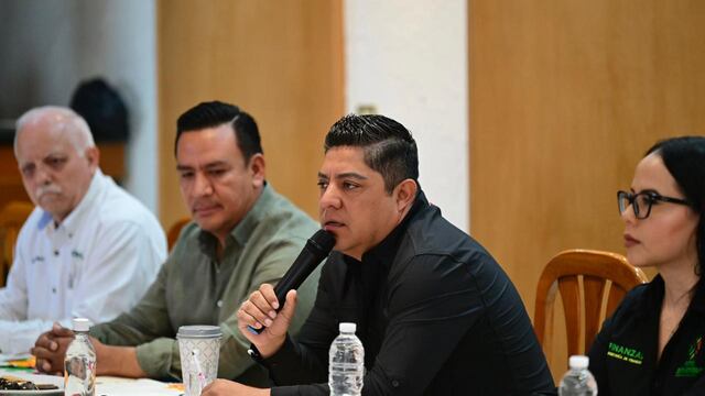 Ricardo Gallardo amplía apoyo a la Huasteca.