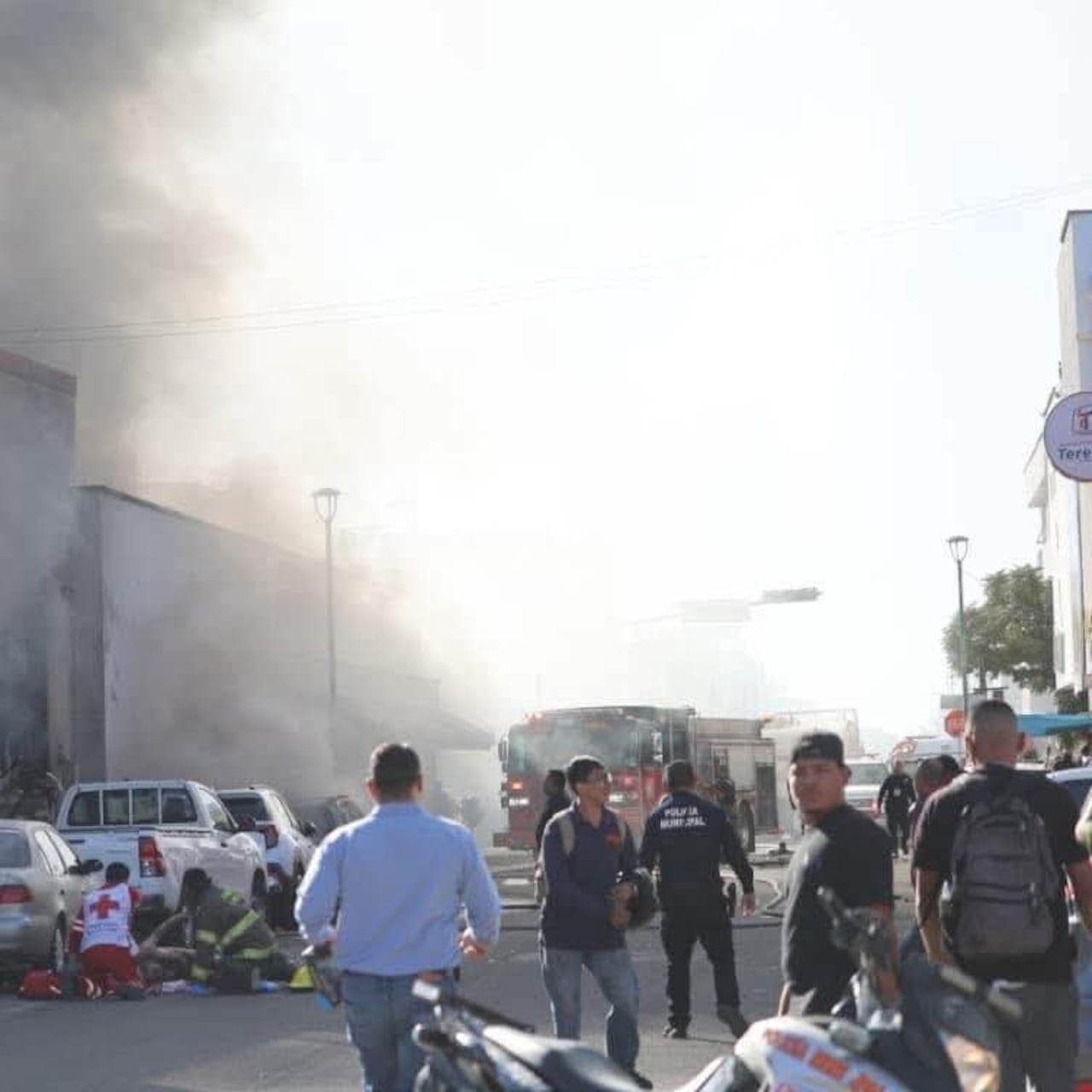 Explosión en Waldos de Hermosillo deja 23 muertos, confirma Alfonso Durazo