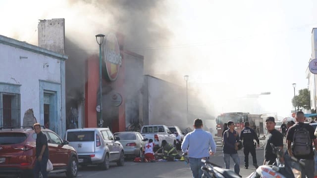 Explosión en Waldos en Hermosillo
