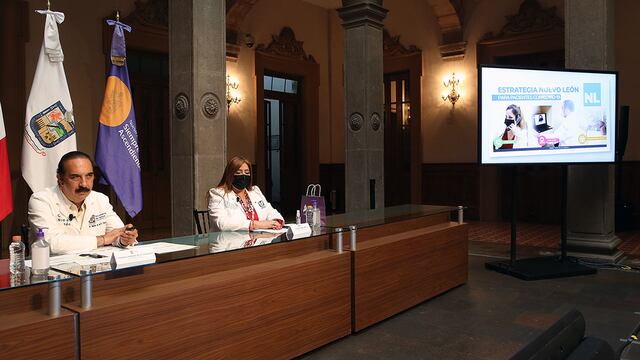 Manuel de la O y Karla López.