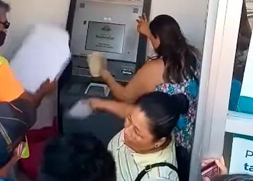 En Tabasco le echan aire al cajero para que reaccione