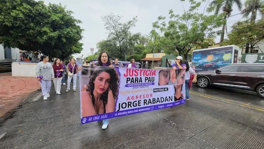 Marchan en Morelos para exigir justicia en el caso de Paula Fajardo