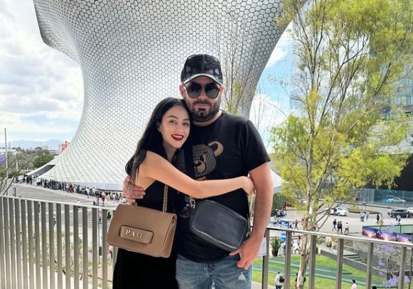 Paola Dalay y José Eduardo Derbez