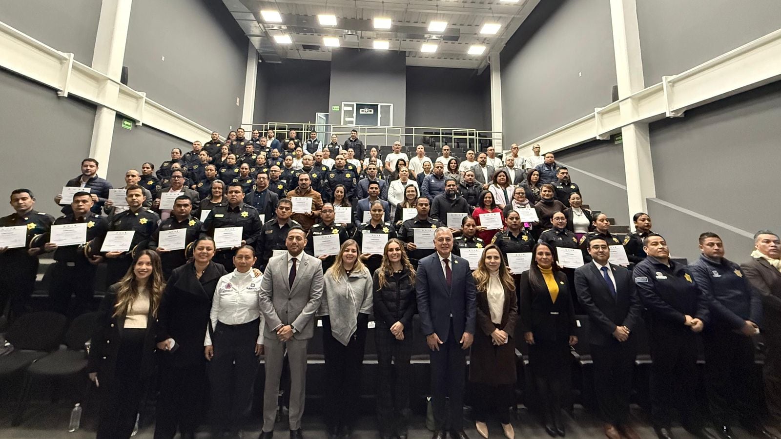 Querétaro presenta a su primera generación de Policía Turística para fortalecer la seguridad de visitantes