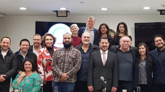 Presentan iniciativa para mejorar condiciones laborales de actores de doblaje