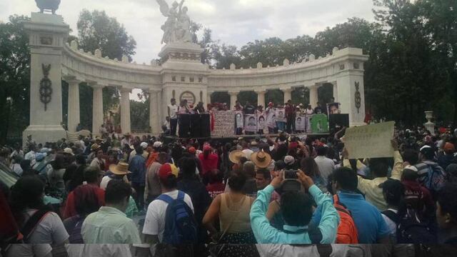 Llaman padres de normalistas a impedir instalación de casillas en Guerrero