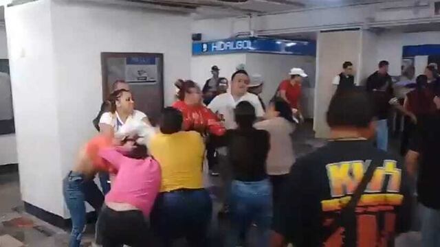 Video: Batalla campal en Metro Hidalgo