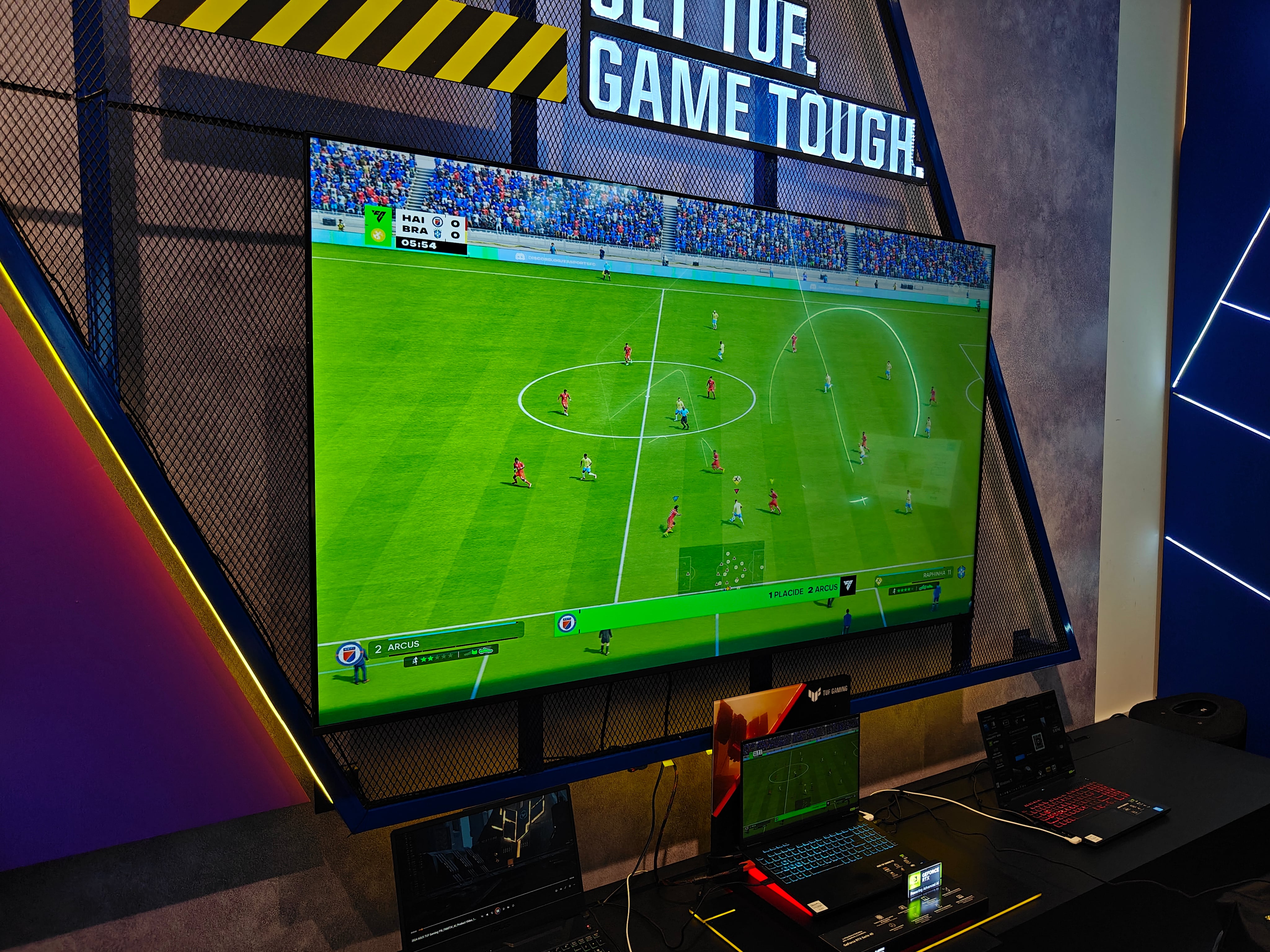 Asus Pop-Up Store