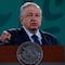 AMLO dice que es mejor caminar o ir en bicicleta que manejar un Ferrari