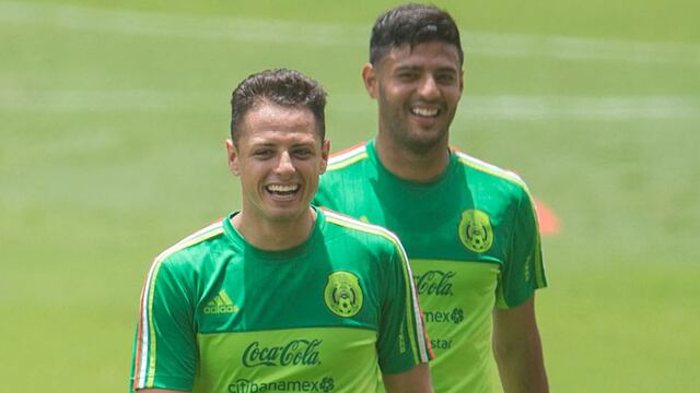 Javier Hernández y Carlos Vela