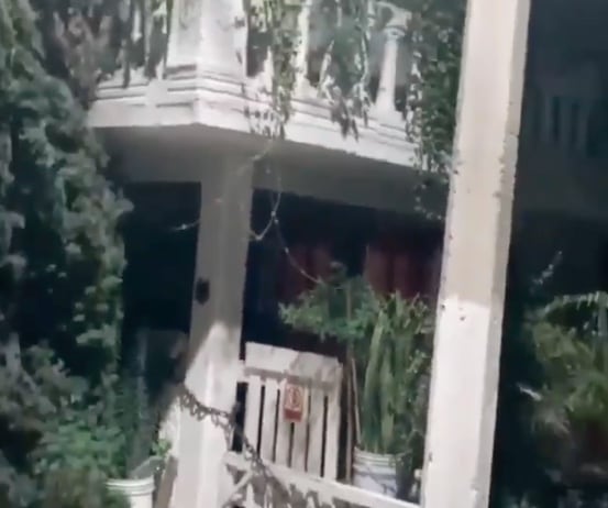 Casa de vecinos que mataron a 'Atom'