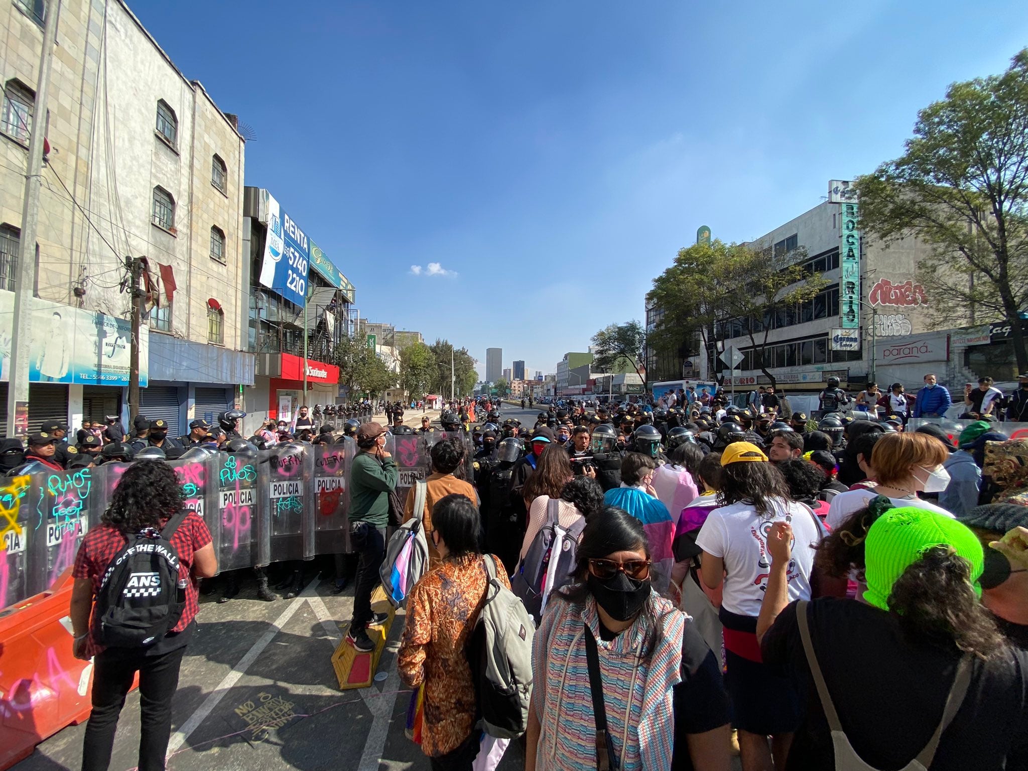 Marcha por el Día Internacional de la Memoria Trans en la CDMX
