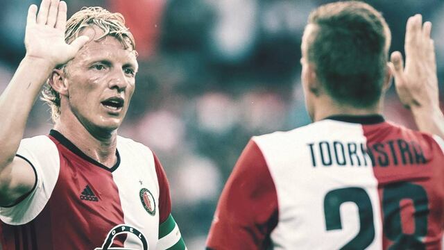 Kuyt celebra gol con su equipo Feyenoord.