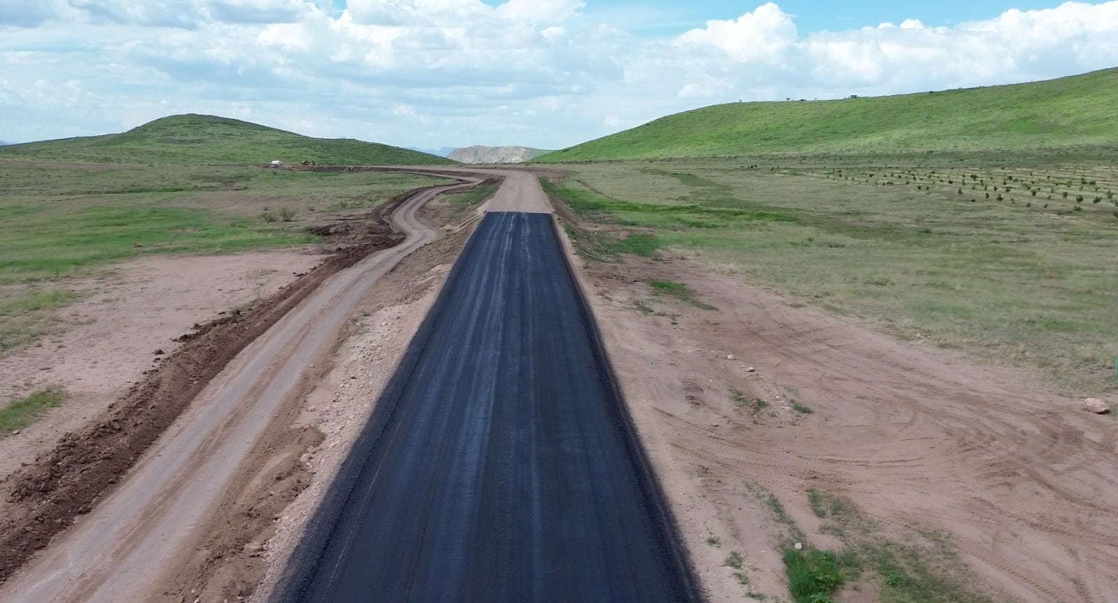 Modernizan carretera Bavispe–Nuevo Casas Grandes con inversión de 1,859 mdp.