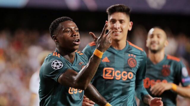 Ajax sacó los 3 puntos de Mestalla