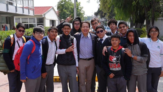 Programa La Escuela es Nuestra moderniza 25 Conalep en CDMX