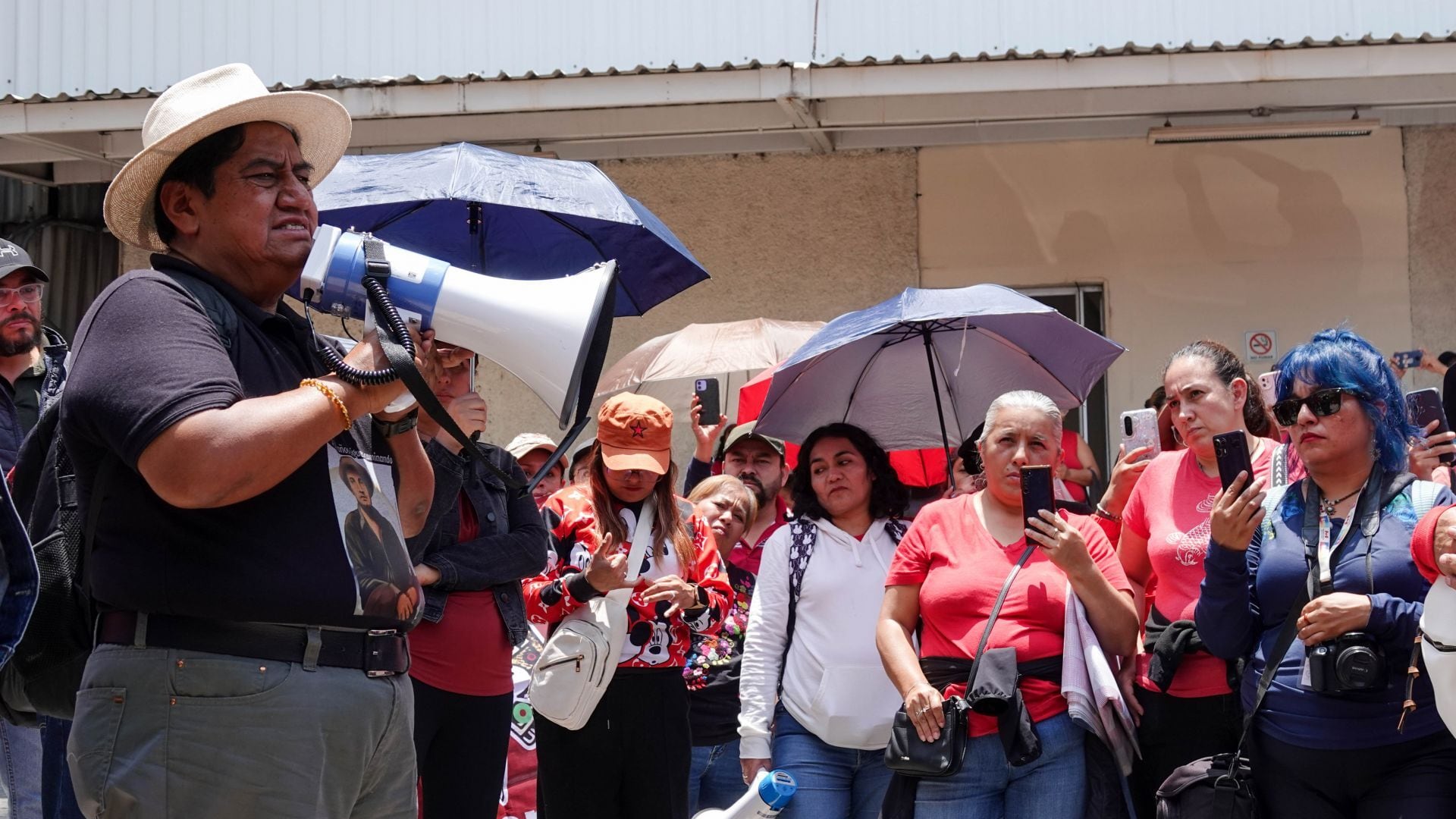 CNTE: Trabajadores de la SEP ya están hartos y piden castigo a los maestros