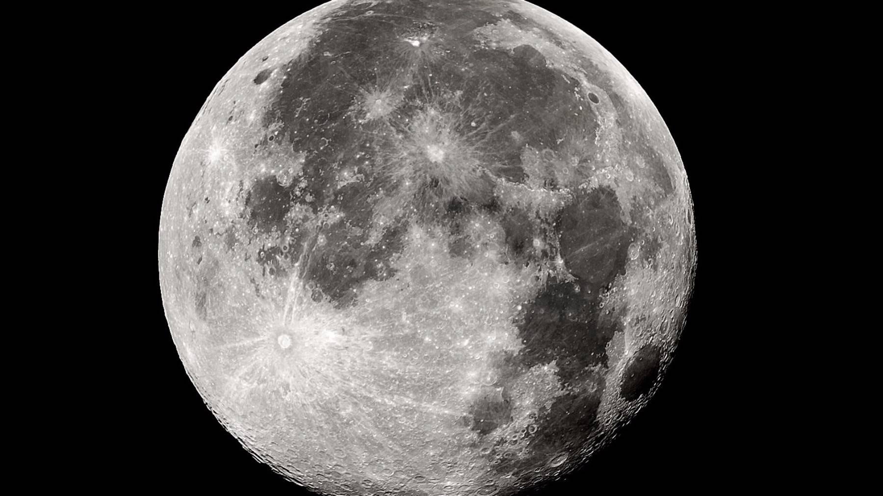Luna
