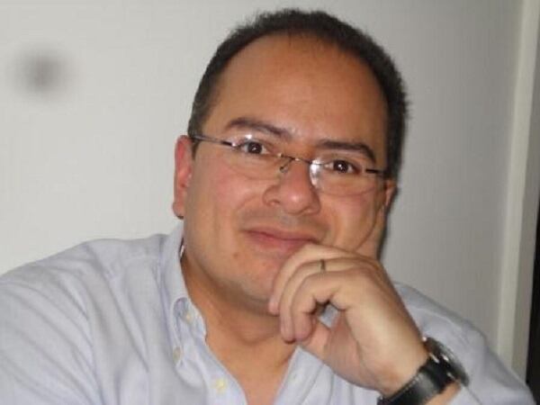 Ernesto Villanueva