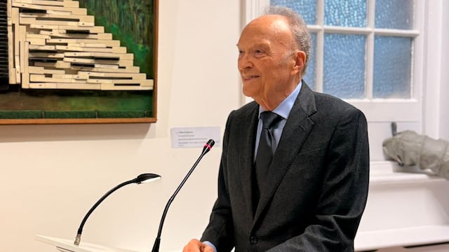 Gertz Manero reaparece como embajador en Reino Unido durante homenaje a Frida Kahlo