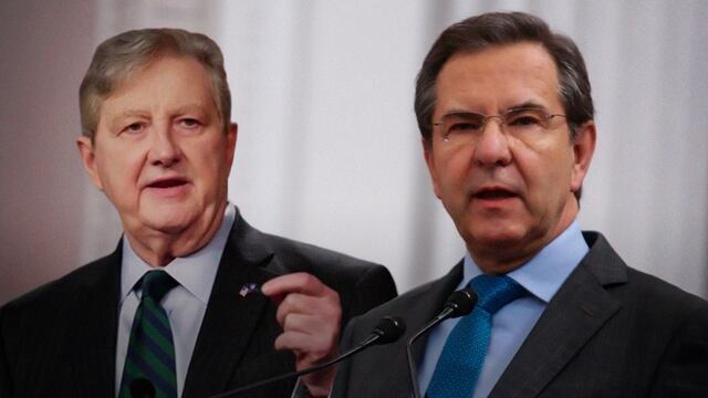 John Neely Kennedy y Esteban Moctezuma