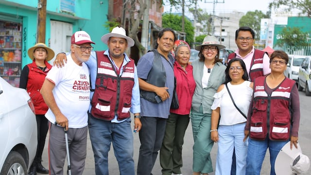 Azucena Cisneros informa sobre abasto de agua