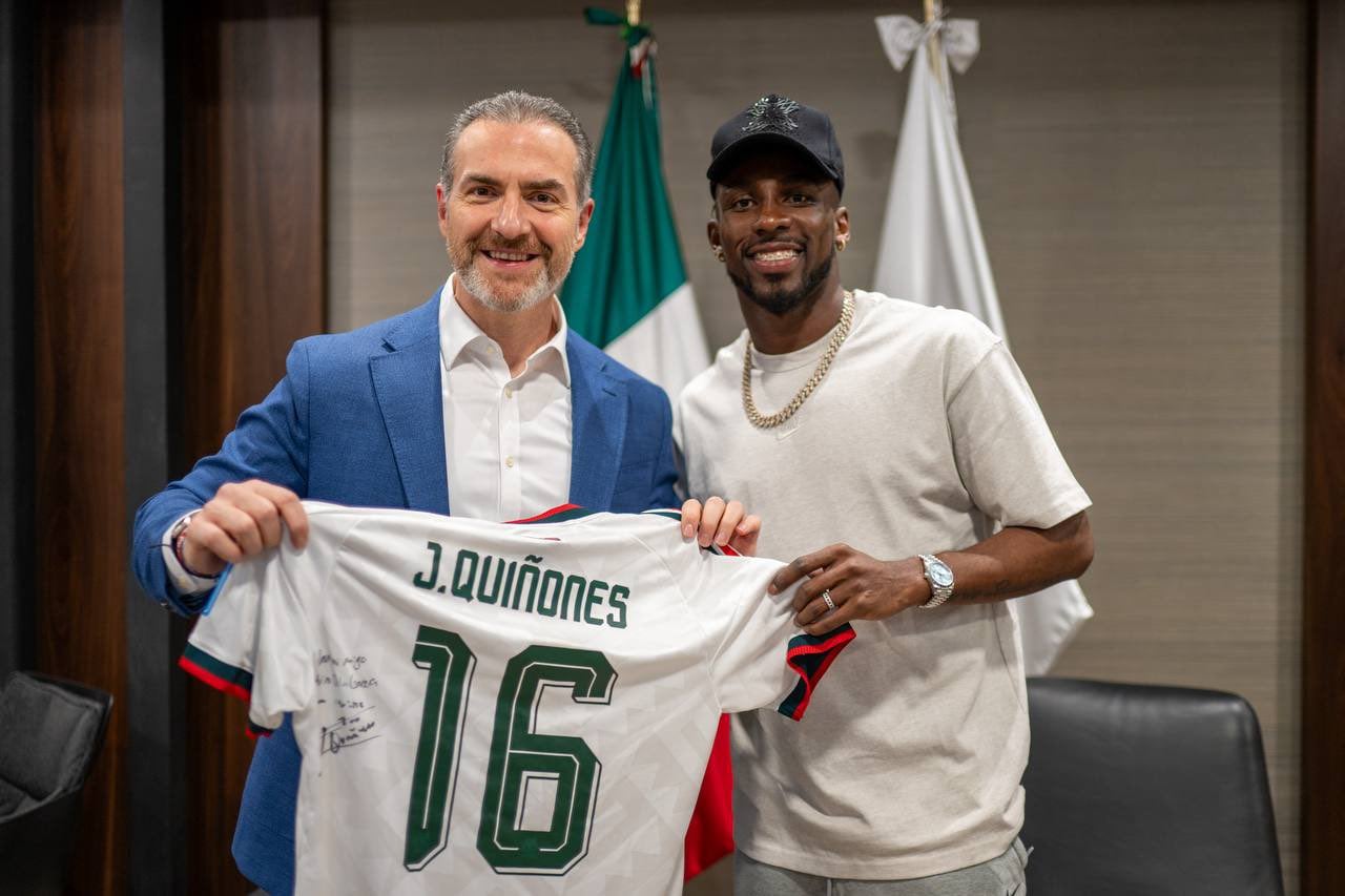 Adrián de la Garza muestra su encuentro con Julián Quiñones en Monterrey.