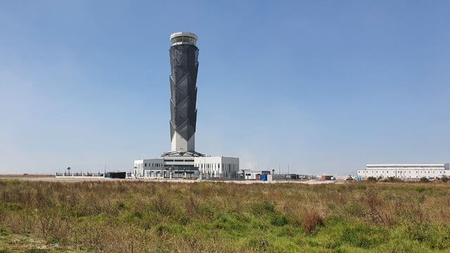 Torre de control del Aeropuerto Felipe Ángeles de Santa Lucía