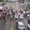¿Qué pasa en Calzada de Tlalpan hoy martes 25 de julio? Auto termina en paso a desnivel tras volcadura; arman bloqueo en Taxqueña
