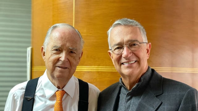 Hugo Salinas Price y Ricardo Salinas Pliego.