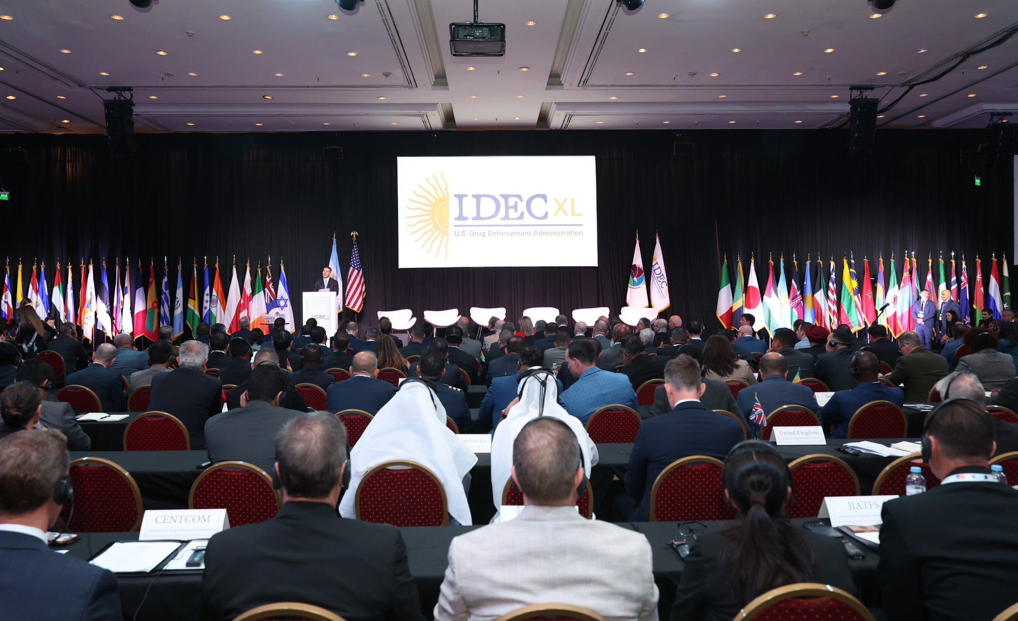 Harfuch presenta avances de México contra el crimen organizado ante la DEA